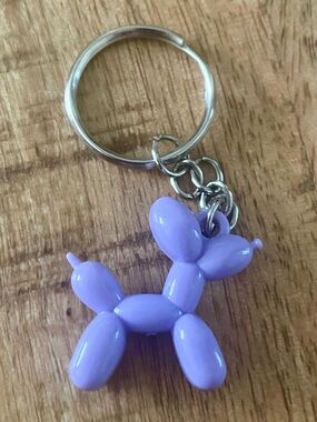 Purple balloon dog keychain